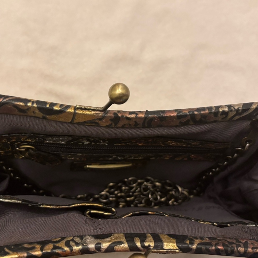 Charlie Lapson embossed brocade purse - Picture 10 of 11